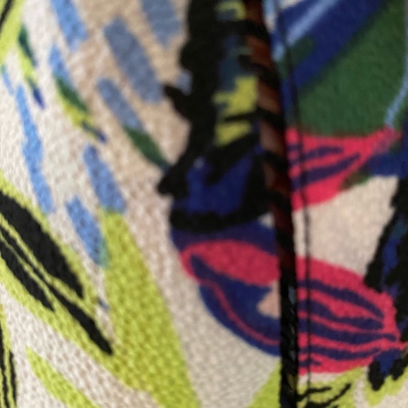 Tropical blouse with stitch detail size 1x - Picture 2 of 5